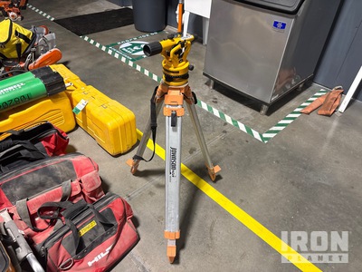 2016 Northwest Instrument NSL500B Transit Level