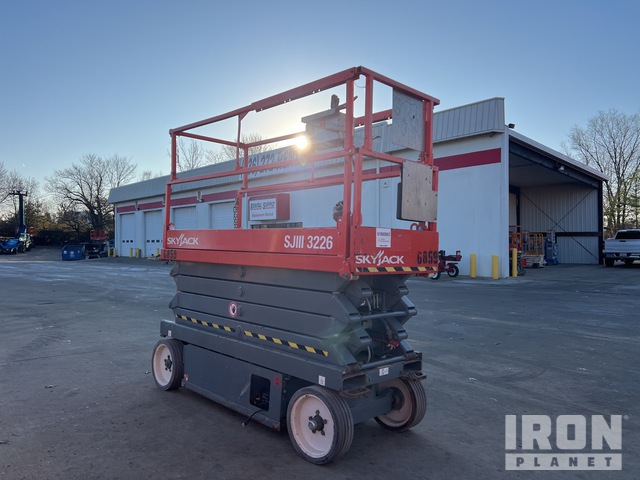 ELEVADOR TIJERA 2011 SKYJACK SJIII3226