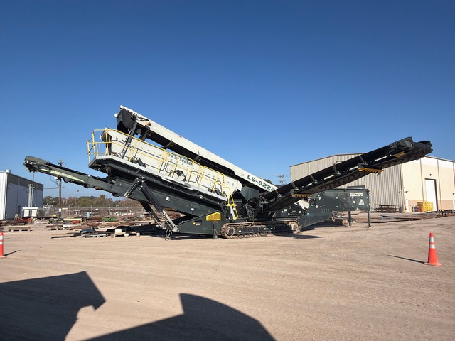 2021 Lippmann LS-6222 Tracked Screen Plant