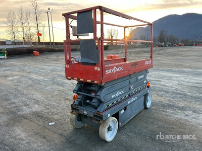 2014 Skyjack SJIII3226 Electric Scissor Lift