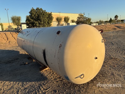 2000 gallon Air Tank