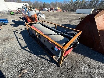 2025 Handy HVR76 76 in Rodillo vibrador para minicargadora