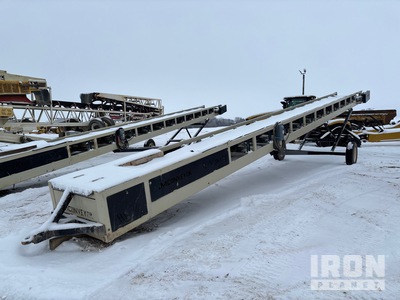 JMCONVEYOR 36 in x 60 ft Portable Stackable Conveyor