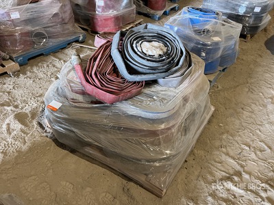 Quantity of (12) 4 In Lay Flat Tuyaux