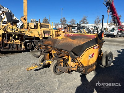 LeeBoy RW-35A Road Widener