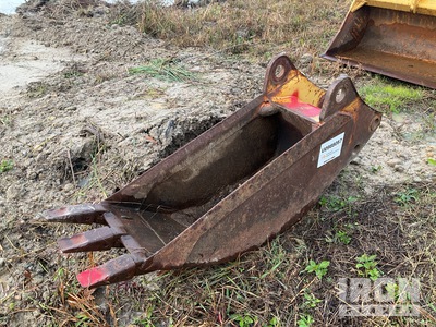 12 in Digging Benna per retroescavatore per terna