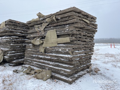 Quantity of (20) 14 Ft x 8 Ft Rig Matten