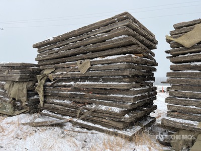 Quantity of (19) 14 Ft x 8 Ft Rig Matten