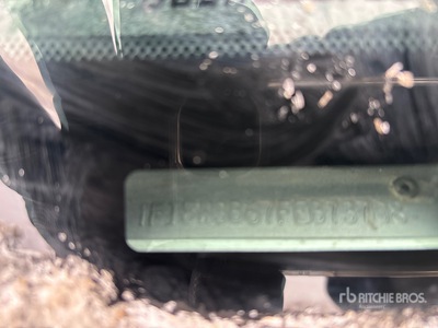 2015 Ford F-350 XLT 4x4 Crew Cab Hi-Rail Pickup