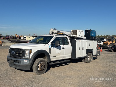 2019 Ford F-550 XL 4x4 Extended Cab Service Truck