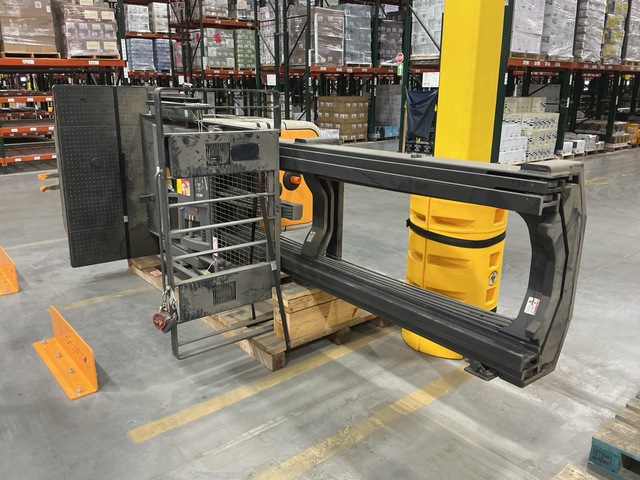 2020 Crown SP4050-30 Order Picker 2020 Crown SP4050-30 Order Picker