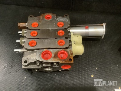 Parker-Hannifin 347-9203-851 Manifold Valve Assembly