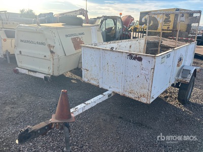 2001 Circle M 10 ft S/A Utility Trailer