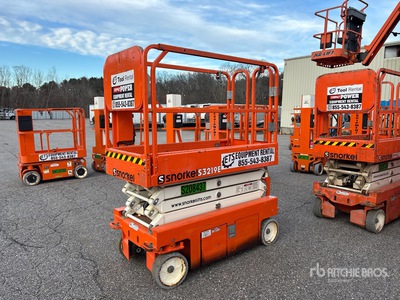 2019 Snorkel S3219E Scissor Lift