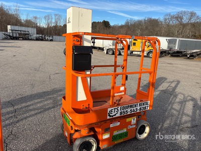 2020 Snorkel TM16E Elevador vertical