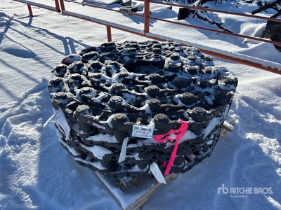 Quantity of (2) KMF 203BR Quantity of (2) KMS GWL2034722/2154D Tracks (Unused) - Fits Hitachi ZX210F-3