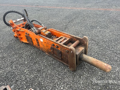 NPK L224 104 in ブレーカー - Fits Komatsu PC200