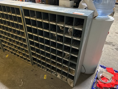 Scaffale per bulloneria