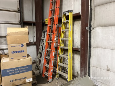 Quantity of (5) Ladder