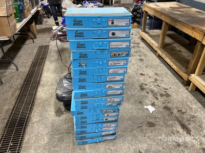 Scaffale per bulloneria