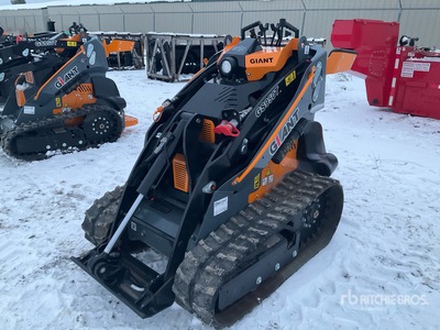 2024 Giant GS950T Compact Track Loader