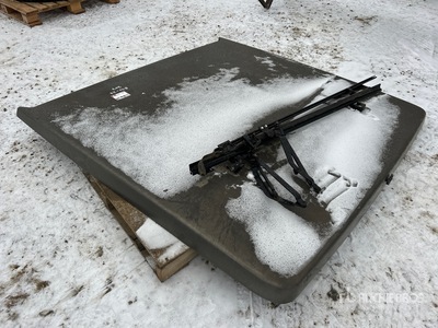 74 in x 72 in Hard Top Tonneau Cover