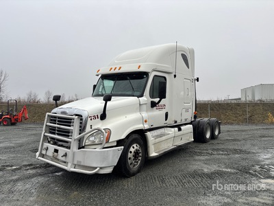2011 Freightliner Cascadia 125 6x4 Tracteur routier couchette