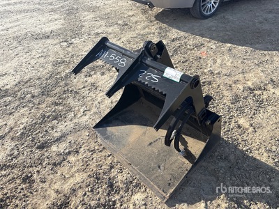 34 in Grapple Skid Steer Grapple Bucket