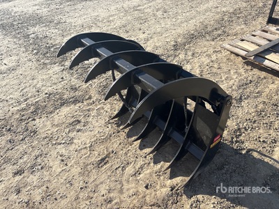 Toro 34 in スキッドステア用グラップル