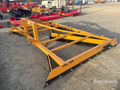 Industrias America VBL12 14 ft Nivelador de suelo