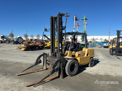2004 Cat DP50K1 9040 lb Forklift