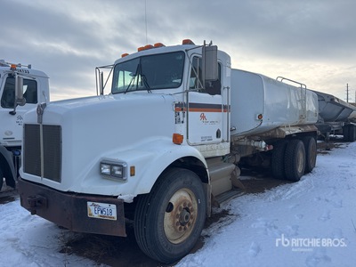 1992 Kenworth T450 4000 gal 6x4 Water Truck