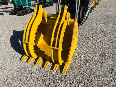 2025 HW BKT31242DBLTHUM 42 in Digging Hydraulic Thumb Baggerlöffel (Unused)