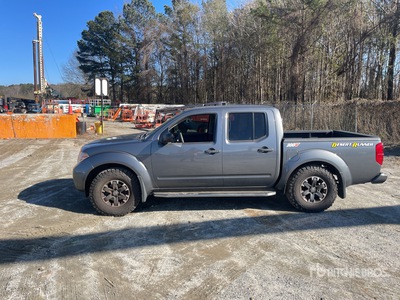 2018 Nissan Frontier 4x2 Crew Cab Pickup
