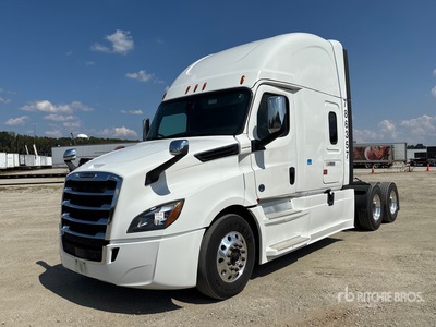 2019 Freightliner Cascadia 126 6x4 T/A Sleeper Truck Tractor