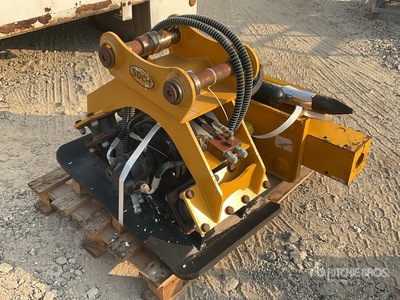 Quantity of (2) Backhoe Plate Compactor w/ Marillo hidraulico para retroexcavadora