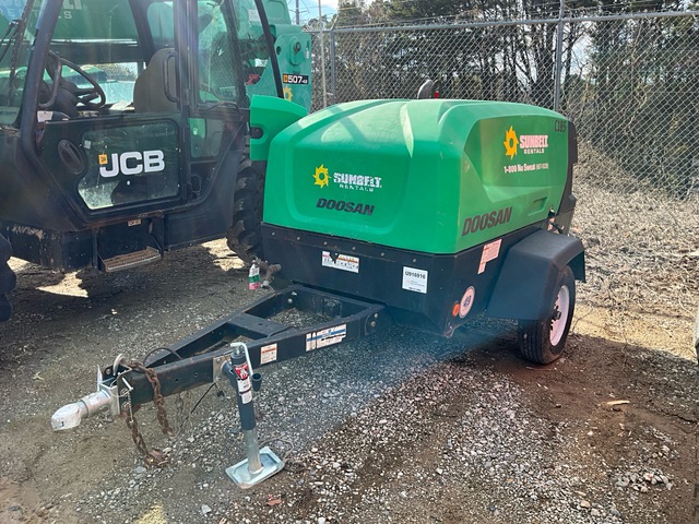 2018 Doosan C185WD0-T4F 185 cfm Mobile Air Compressor (Inoperable)