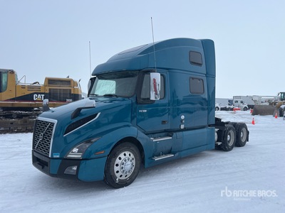 2023 Volvo VNL860 6x4 Cabeza Tractora Cabina Dormitorio
