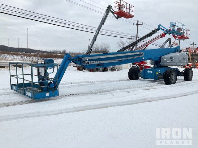ELEVADOR TELESCóPICO 2003 GENIE 4WD S125