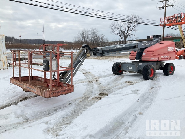 ELEVADOR TELESCóPICO 2013 SKYJACK 4WD SJ45T