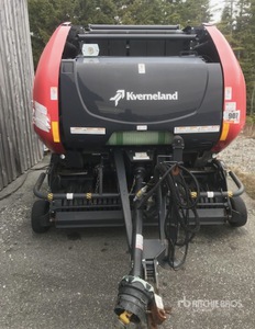 2021 Kverneland 6716 Presse à balles cylindriques