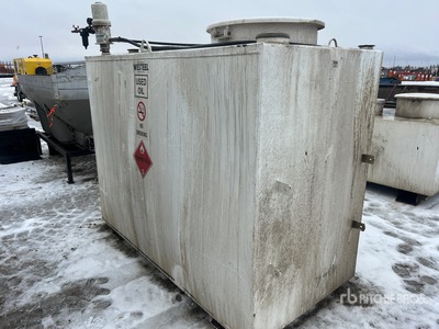 2015 Westeel 2499 L Portable Steel Used Tank