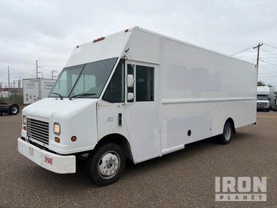 2005 Freightliner MT45 Step Van RTE-TRK