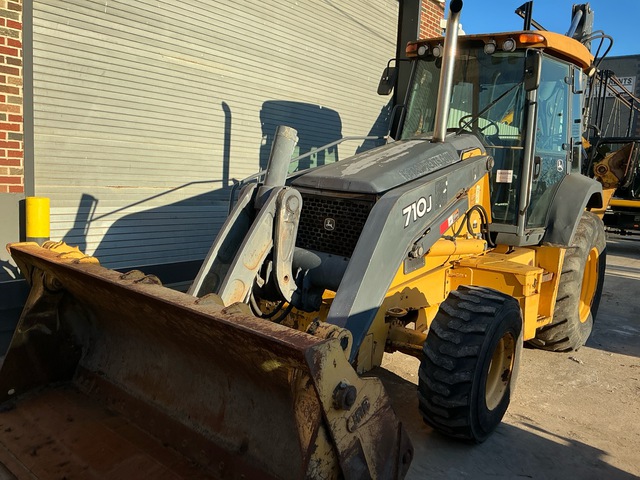 2010 John Deere 710J 4x4 Backhoe Loader