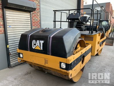 2003 Cat CB534B Rodillo Tándem