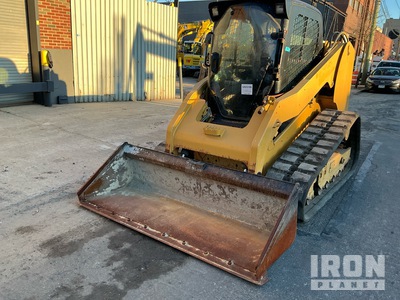2011 Cat 279C を見 Compact Track Loader