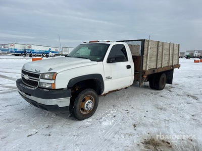2006 Chevrolet Silverado 3500 4x2 Camión Caja Abierta