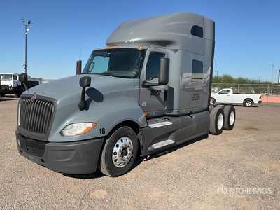 2019 International LT625 6x4 T/A Slaapcabine Trekker
