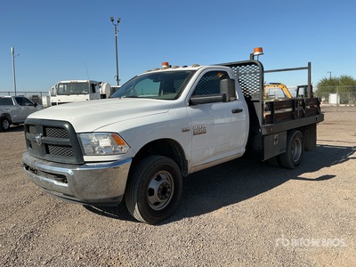 2014 Ram 3500 4x4 Flatbed Truck