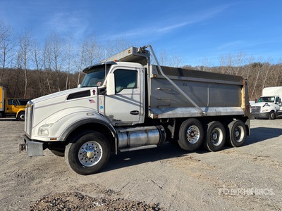2017 Kenworth T880 8x4 Camion à benne basculante Tridem